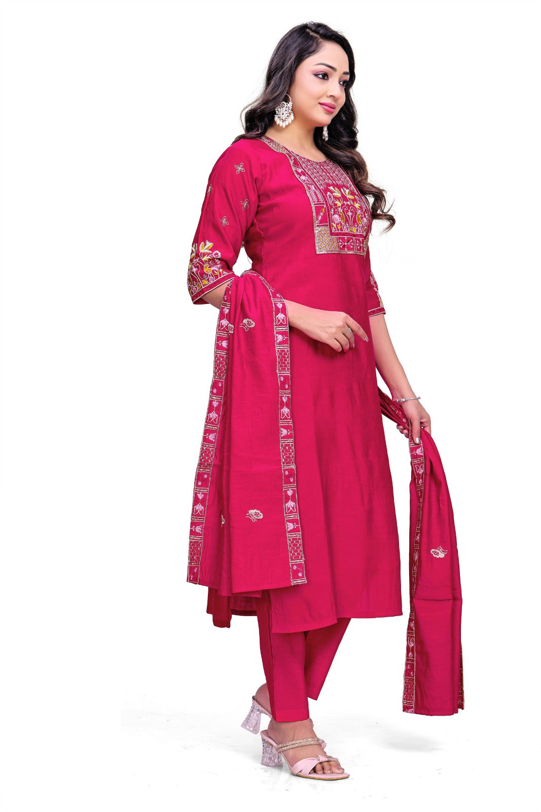 Rani Royale Embroidered Kurta Set